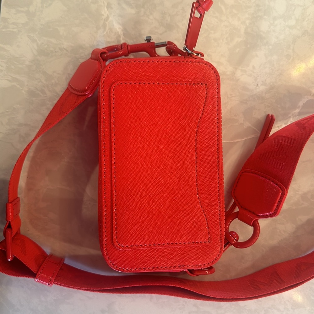 Marc Jacobs snapshot bag. - Picture 4 of 4